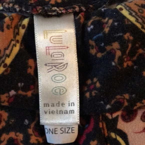 Lularoe Chihuahua Leggings - Picture 3 of 4